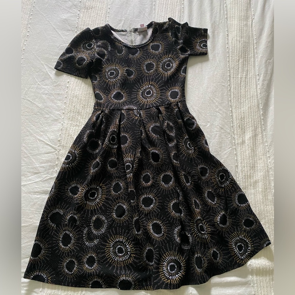 LuLaRoe M black Dress